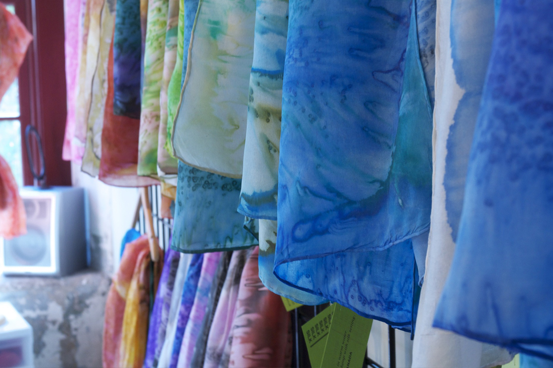 Partner for overseas production and import logistics!